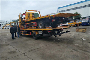 长椿街同城汽车补胎